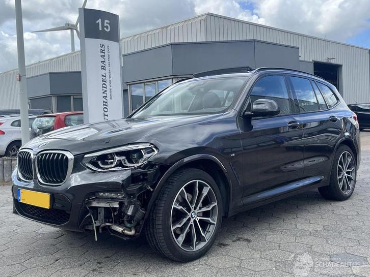 BMW X3 xDrive20i M (bj 2020, automaat), Auto diversen, Schadeauto's, BMW, Automaat, Benzine, SUV of Terreinwagen, Zilver of Grijs