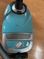 Stofzuiger Miele, Ophalen of Verzenden, Zo goed als nieuw, Stofzak, 2000 watt of meer