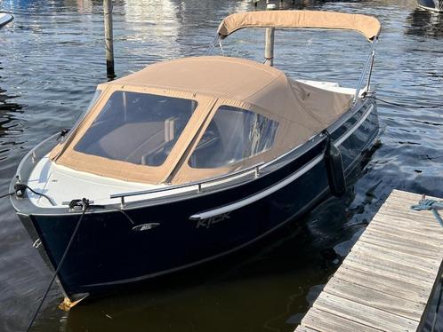 Maxima 630 DELUXE, Watersport en Boten, Sloepen, Zo goed als nieuw, 30 tot 50 pk, 6 meter of meer, Buitenboordmotor, Benzine, Polyester
