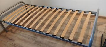 Eenpersoonsbed met matras van Ikea  90x200 - afbeelding 10