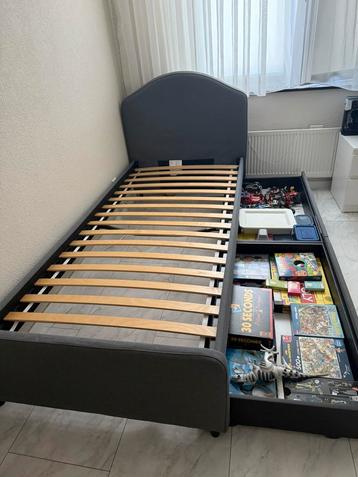 Bedframe 90x200