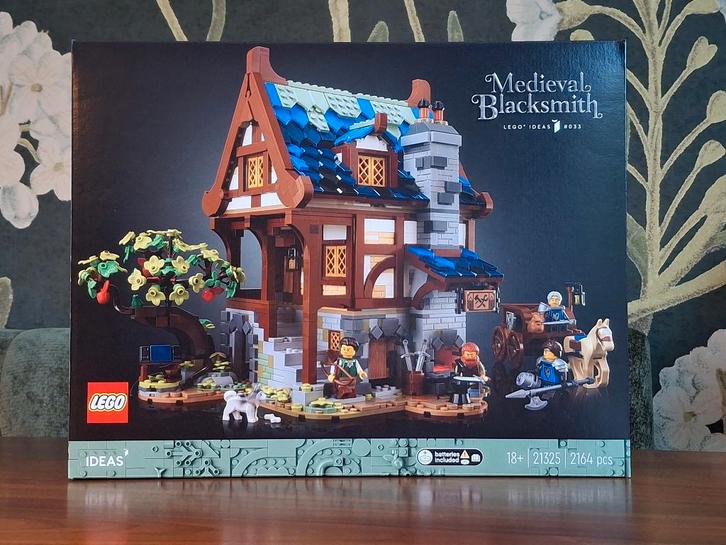 LEGO 21325: Medieval Blacksmith *NIEUW* MISB, Ideas, smid, Kinderen en Baby's, Speelgoed | Duplo en Lego, Nieuw, Lego, Complete set