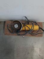 Slijp machine merk dewalt met sleutel, Ophalen of Verzenden, Zo goed als nieuw, 1000 watt of meer, Werkbankslijpmachine