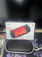 Psp street in goede staat met alle toebehoren, Spelcomputers en Games, Spelcomputers | Sony PSP, Ophalen of Verzenden, Zo goed als nieuw