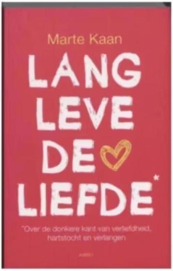 Lang leve de liefde (De donkere kant van verliefdheid)M Kaan beschikbaar voor biedingen
