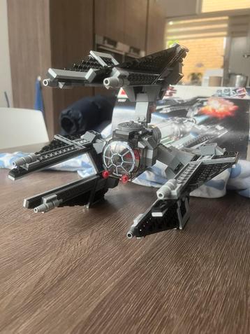 Lego starwars set 8087 beschikbaar voor biedingen