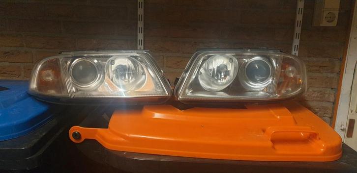 Koplampen Volkswagen Passat 3BG (B5.5), Auto-onderdelen, Verlichting, Volkswagen, Gebruikt, Ophalen