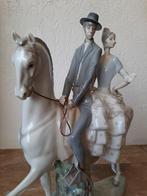 Lladro paard met man en vrouw, Antiek en Kunst, Antiek | Porselein, Ophalen