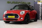 Mini Mini 1.5 Cooper Serious Business Panodak/orgNL, Auto's, Mini, Voorwielaandrijving, Gebruikt, 4 stoelen, 49 €/maand