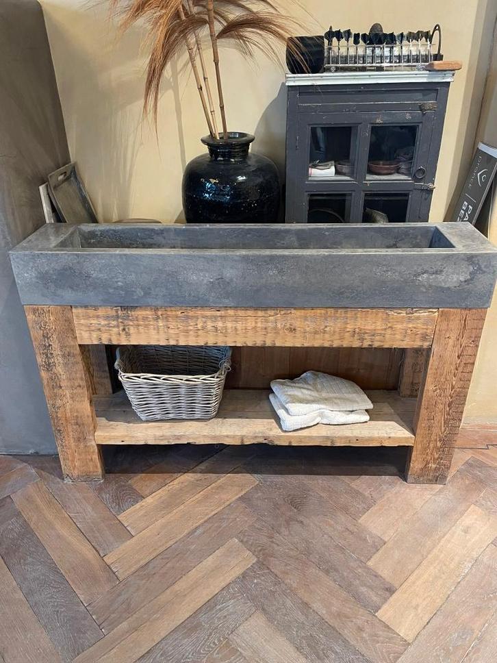 Wastafel moet weg!!, Huis en Inrichting, Overige Huis en Inrichting, Nieuw, Ophalen