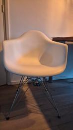 4x witte kuipstoelen, Ophalen, Kunststof, Wit, Zo goed als nieuw