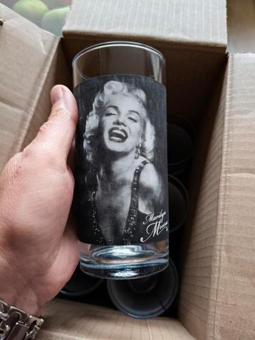 7x Glazen Marylin Monroe  beschikbaar voor biedingen