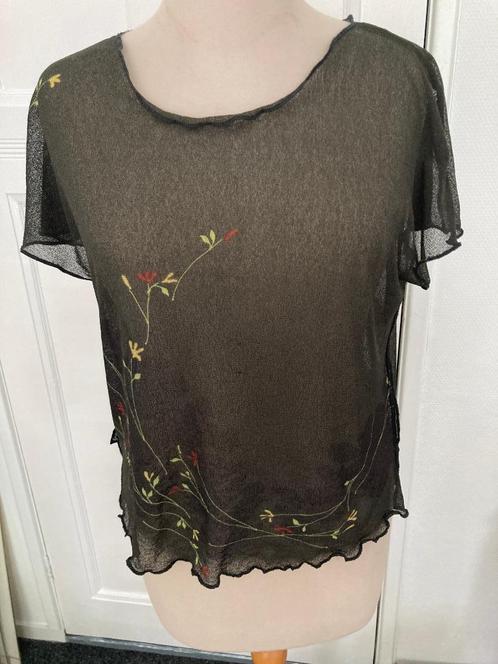 Topje truitje Mooi design op topje, Kleding | Dames, Blouses en Tunieken, Gedragen, Maat 38/40 (M), Ophalen of Verzenden