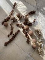 Kerstballen, Kerstdecoratie, dennenappels, ster roos slinger, Diversen, Kerst, Ophalen of Verzenden, Zo goed als nieuw