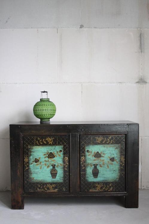Oosterse Originele Beschilderde Kast Vintage Style Dressoir, Huis en Inrichting, Kasten | Computermeubels, Nieuw, 70 tot 120 cm