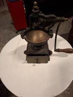 Koffiemolen antiek, Ophalen of Verzenden