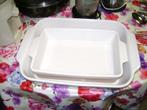2 ovenschalen wit 25 cm en 30 cm, Ophalen of Verzenden, Effen, Porselein, Schaal of Schalen