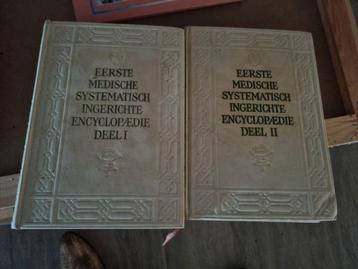 2 delen medische systematisch ingericht enc. beschikbaar voor biedingen