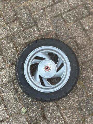 Zenith scooterband beschikbaar voor biedingen