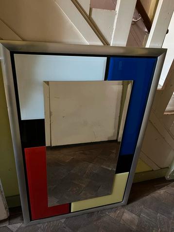 Mondriaan Spiegel - Stijlvol Design beschikbaar voor biedingen
