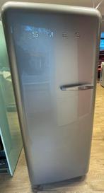 Neutrale Grijze Smeg Koelkast met Vriesvak FAB28 148 cm hoog, Gebruikt, 200 liter of meer, 60 cm of meer, Energieklasse A of zuiniger