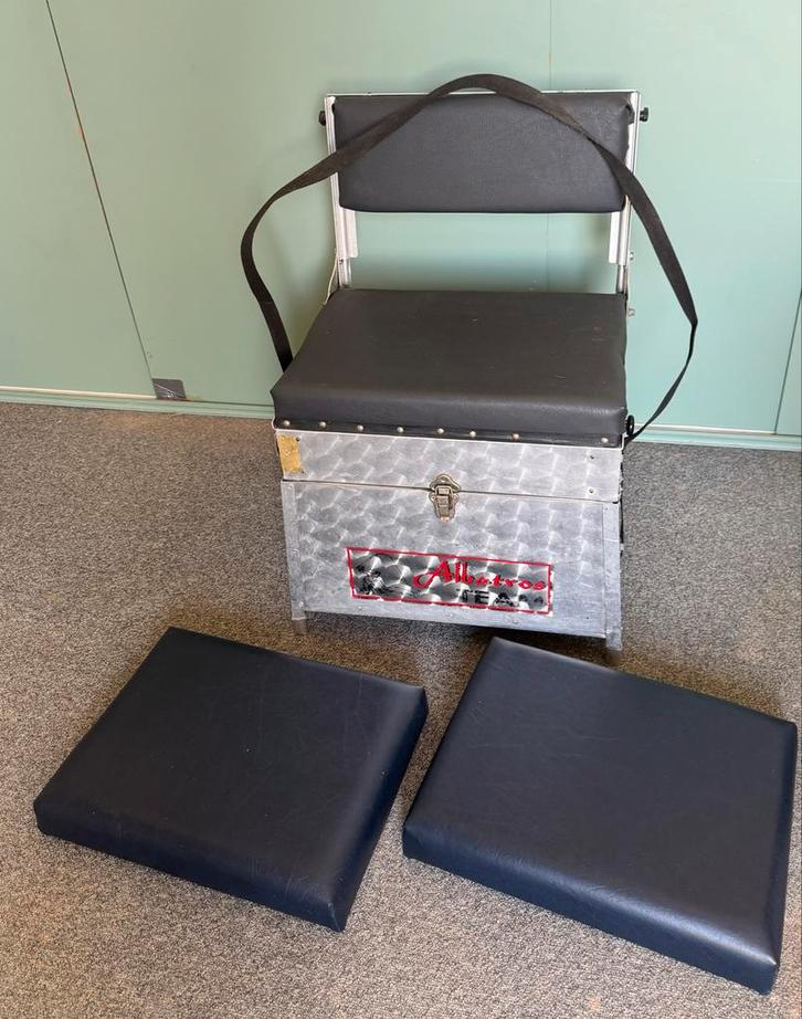 Vintage Albatros viskoffer met zittingen, Watersport en Boten, Hengelsport | Algemeen, Gebruikt, Overige typen, Ophalen