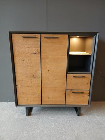 IN.House Hadios highboard nu voor €699,- beschikbaar voor biedingen