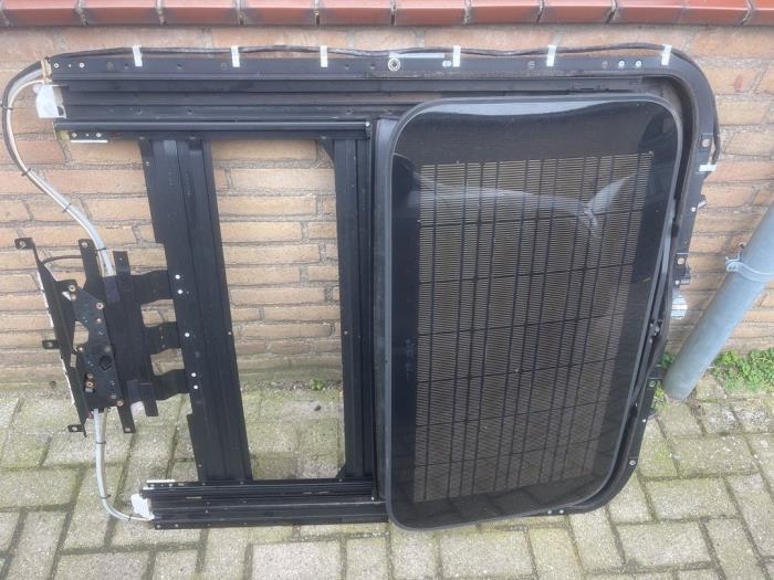 Schuifdak Glas van een Volkswagen Phaeton