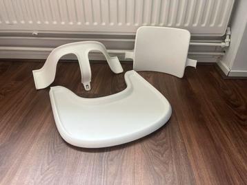 Stokke Tripp Trapp Babyset Wit + Tray - Nette Staat beschikbaar voor biedingen