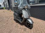 Vespa Sprint Mat Grijs op Blauw kenteken 4 Takt 2015, Fietsen en Brommers, Scooters | Yamaha, Ophalen, Gebruikt, Overige modellen