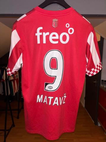 Gesigneerd shirt Tim Matavz beschikbaar voor biedingen