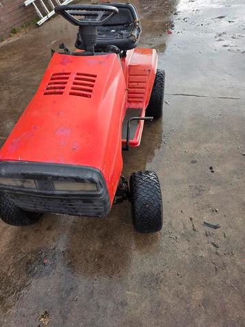 2 zitmaaiers starten niet beschikbaar voor biedingen