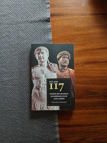 Tom Buijtendorp - Het jaar 117 beschikbaar voor biedingen