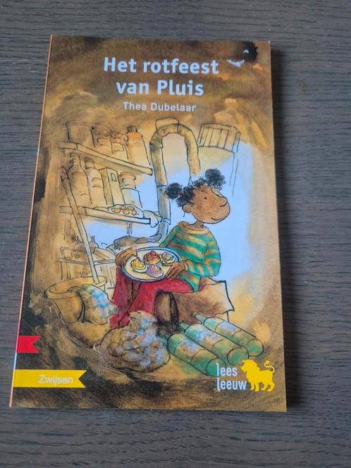 Het rotfeest van Pluis - Thea Dubelaar, Boeken, Kinderboeken | Jeugd | onder 10 jaar, Gelezen, Fictie algemeen, Ophalen of Verzenden