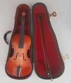 Miniatuur contrabas/cello in koffer 1:12, Verzamelen, Poppenhuizen en Toebehoren, Ophalen of Verzenden, Zo goed als nieuw, Decoratie