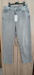 Nieuwe licht grijze vila mom jeans mt 40, Kleding | Dames, Spijkerbroeken en Jeans, Vila, Nieuw, Ophalen of Verzenden, W30 - W32 (confectie 38/40)