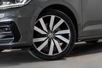 Volkswagen Touran 1.8 TSI R-Line DSG PANO PDC NAV 2016, Gebruikt, 4 cilinders, 1462 kg, Leder