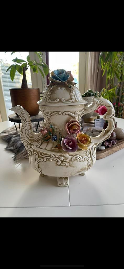 Bassano Theepot met Bloemen Decoratie, Antiek en Kunst, Antiek | Keramiek en Aardewerk, Ophalen