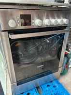 Bosch gasfornuis met kookplaat, Ophalen, 4 kookzones, Zo goed als nieuw, Gas