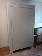 Kidsmill kast + bed (90x200), mat wit, Ophalen, Zo goed als nieuw, Jongetje of Meisje