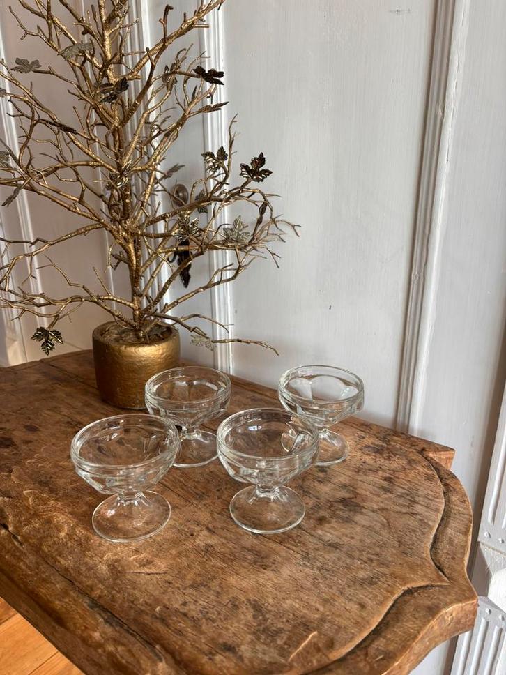 Vintage (ijs)coupes glas,zgan, Antiek en Kunst, Antiek | Servies compleet, Ophalen of Verzenden