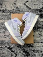 Jordan 1 High Zoom CMFT «< Grey Purple > 2022, Kleding | Heren, Schoenen, Overige kleuren, Nike Jordan, Nieuw, Ophalen of Verzenden