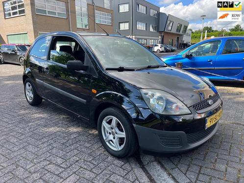 Ford Fiesta 1.3-8V Champion, Auto's, Ford, Bedrijf, Te koop, Fiësta, ABS, Airbags, Airconditioning, Metallic lak, Radio, Startonderbreker