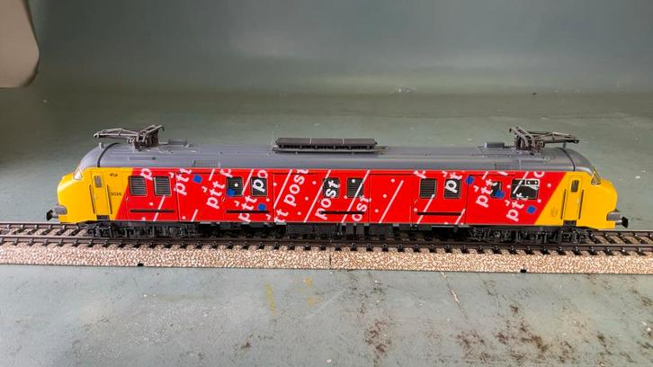 Marklin ho 3386 Motorpostwagen ptt post als nieuw in doos, Hobby en Vrije tijd, Modeltreinen | H0, Zo goed als nieuw, Locomotief
