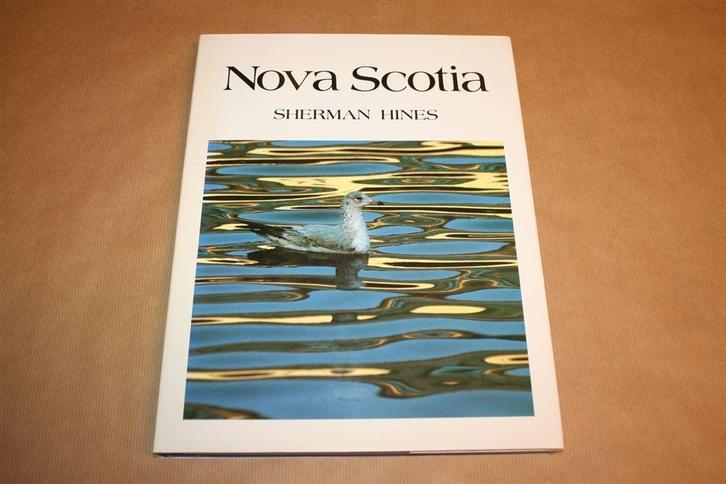Nova Scotia. Sherman Hines. Prachtig fotoboek., Boeken, Geschiedenis | Wereld, Zo goed als nieuw, Europa, 20e eeuw of later, Ophalen of Verzenden