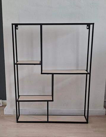 Industriële Wandkast - 75x60cm - Zo Goed Als Nieuw beschikbaar voor biedingen