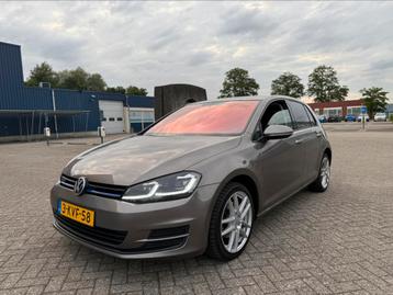 Volkswagen Golf 7/1.6 TDI 81KW /nap Blue Motion 2013 Grijs beschikbaar voor biedingen