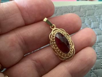 Vintage gouden Kettinghanger edelsteen Granaat , 14 kar 585 beschikbaar voor biedingen