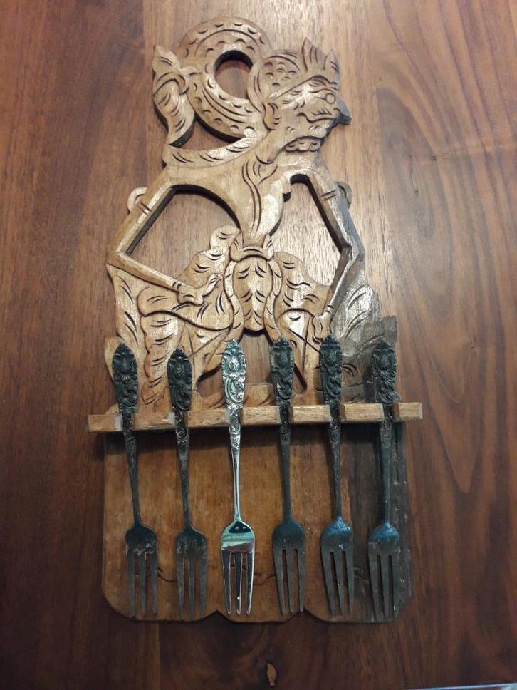 6 ANTIEKE DJOKJA ZILVEREN GEBAKSVOKJES in het ORIGINELE REK, Antiek en Kunst, Antiek | Goud en Zilver, Zilver, Ophalen of Verzenden