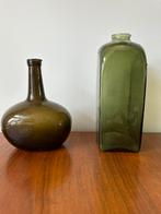 2 antieke glazen flessen, Ophalen of Verzenden